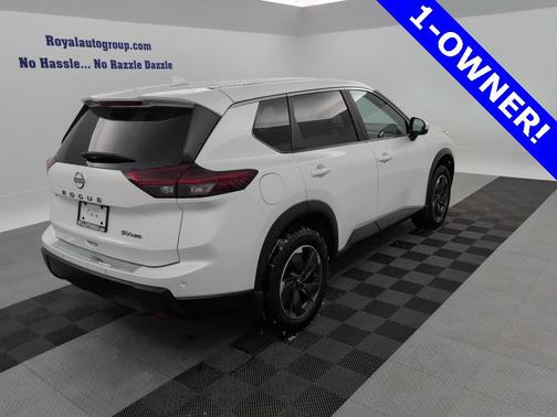 2024 Nissan Rogue SV