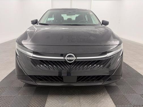 Super Black 2027 Nissan Sentra S