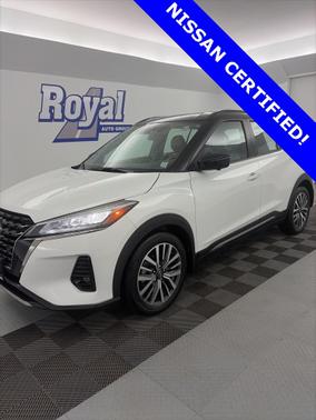 2023 Nissan Kicks SR