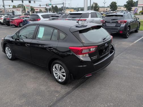 2022 Subaru Impreza Base