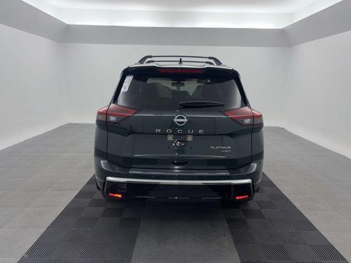 Obsidian Green 2026 Nissan Rogue Platinum