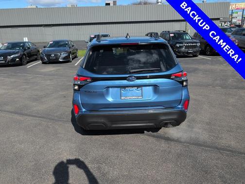 2025 Subaru Forester Premium