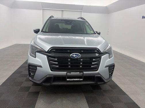 Ice Silver Metallic 2026 Subaru Ascent Premium 8-Passenger