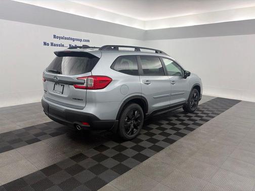 Ice Silver Metallic 2026 Subaru Ascent Premium 8-Passenger