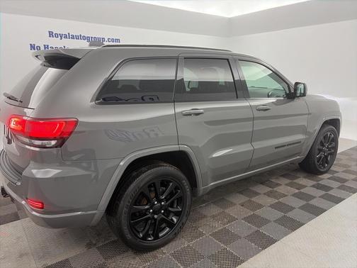 2019 Jeep Grand Cherokee Altitude
