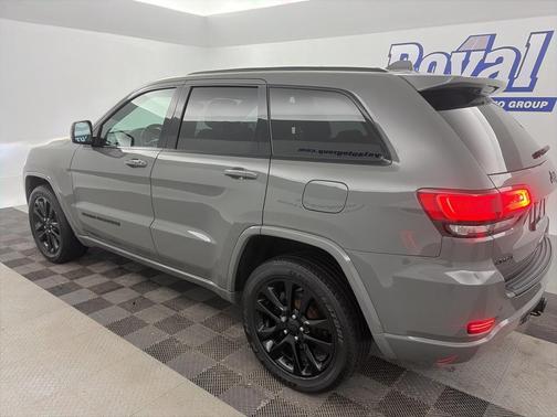 2019 Jeep Grand Cherokee Altitude
