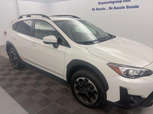 Crystal White Pearl 2022 Subaru Crosstrek Premium