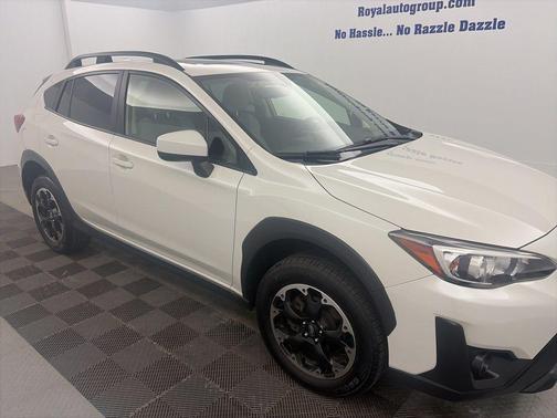 Crystal White Pearl 2022 Subaru Crosstrek Premium
