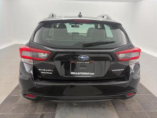 2023 Subaru Impreza Premium