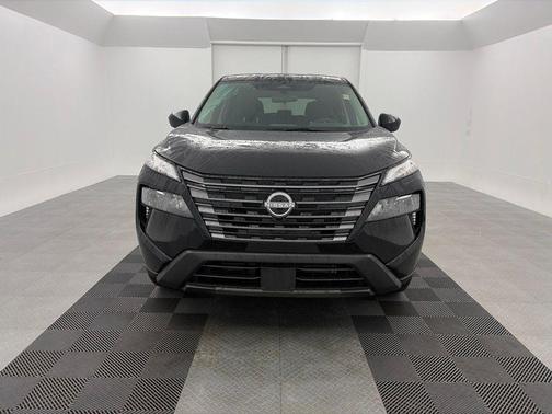 Super Black 2026 Nissan Rogue SV