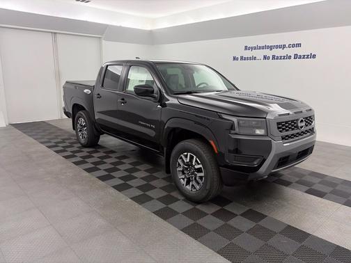 Super Black 2027 Nissan Frontier SV