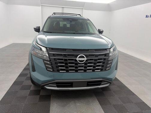 Baltic Teal 2026 Nissan Pathfinder Platinum