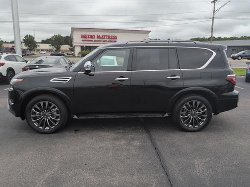 2024 Nissan Armada Platinum 4WD