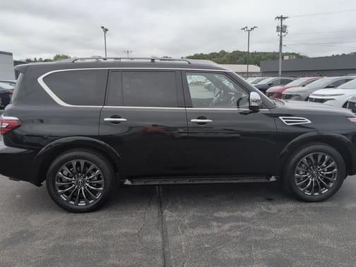 2024 Nissan Armada Platinum 4WD