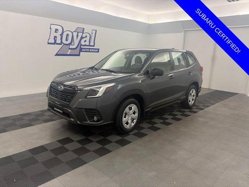 Magnetite Gray Metallic 2024 Subaru Forester Base