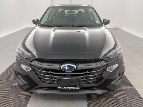 Crystal Black Silica 2025 Subaru Legacy Premium