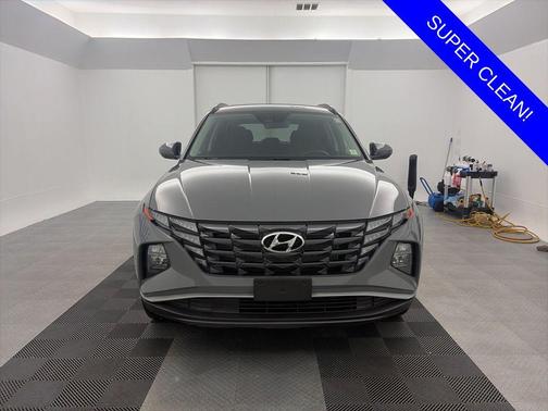 White Pearl 2024 Hyundai TUCSON SEL