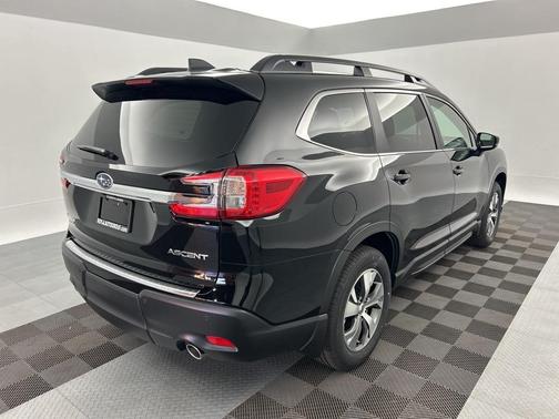 2025 Subaru Ascent Premium 8-Passenger