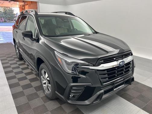 2025 Subaru Ascent Premium 8-Passenger