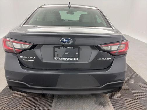 Magnetite Gray Metallic 2025 Subaru Legacy Limited