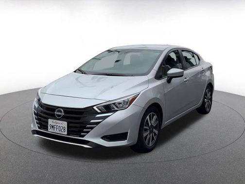 2024 Nissan Versa 1.6 SV