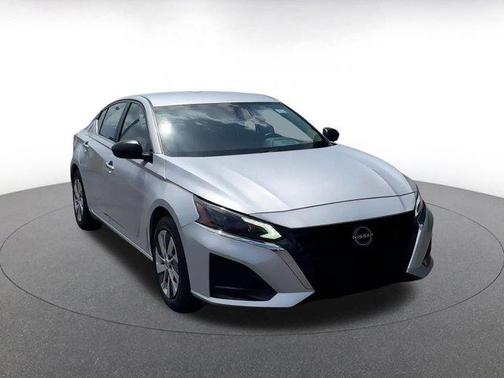 2024 Nissan Altima S FWD