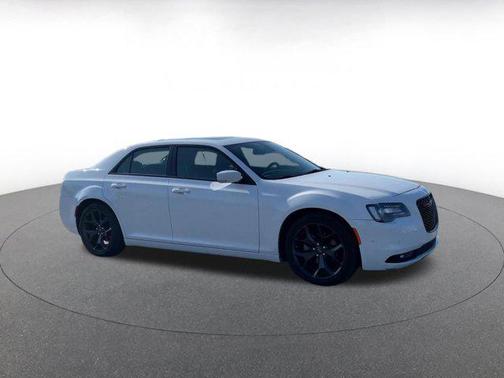 2022 Chrysler 300 S