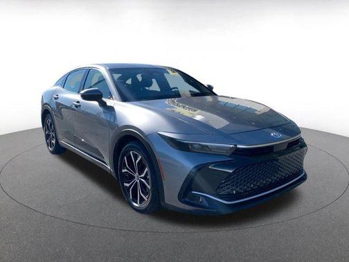 2025 Toyota Crown XLE