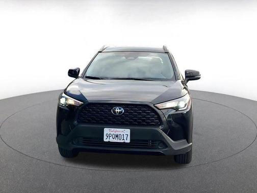 2025 Toyota Corolla Cross LE