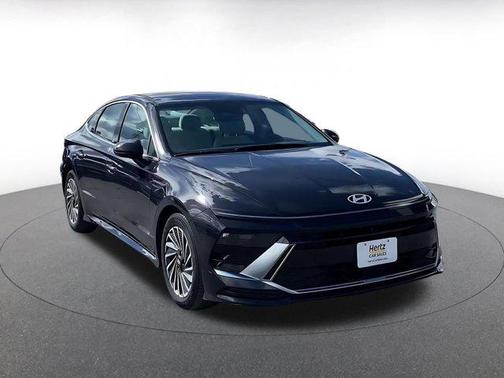 2025 Hyundai SONATA Hybrid SE