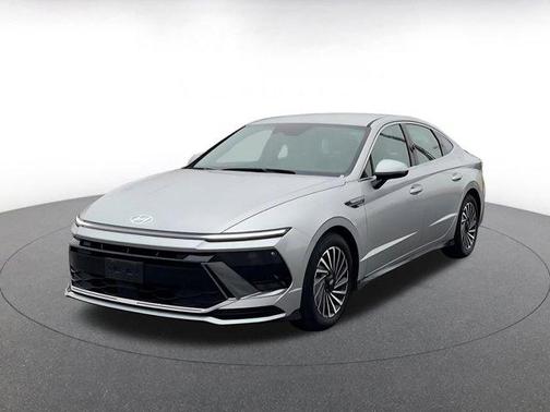 2025 Hyundai SONATA Hybrid SE