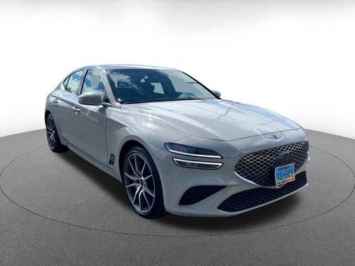 2025 Genesis G70 2.5T RWD