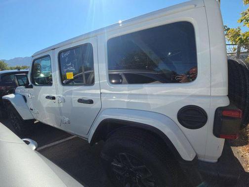 2025 Jeep Wrangler 4-Door Sahara 4x4