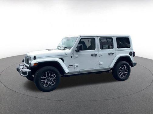 2025 Jeep Wrangler 4-Door Sahara 4x4