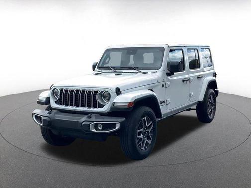 2025 Jeep Wrangler 4-Door Sahara 4x4