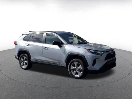 2025 Toyota RAV4 Hybrid LE