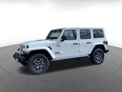 2025 Jeep Wrangler 4-Door Sahara 4x4