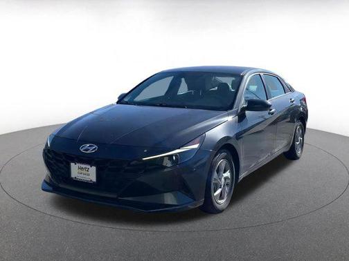 2021 Hyundai ELANTRA SE