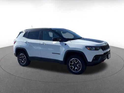 2025 Jeep Compass Trailhawk
