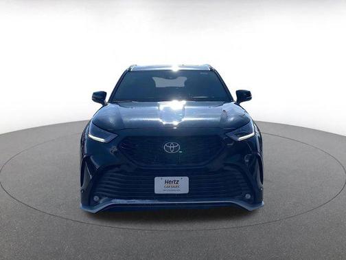 2025 Toyota Highlander XSE