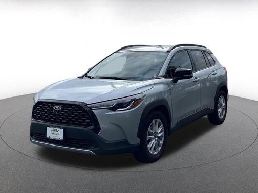 2025 Toyota Corolla Cross LE