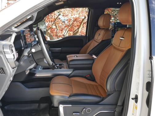 2022 Ford F-150 PLATINUM