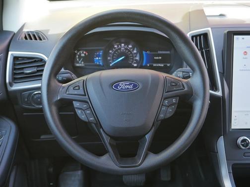 CARBONIZED GRAY 2022 Ford Edge SE