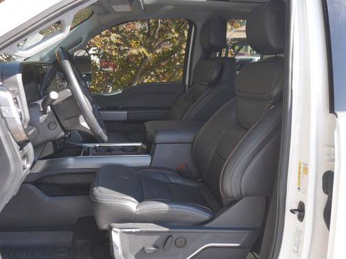 2023 Ford F-350 LARIAT SUPER DUTY