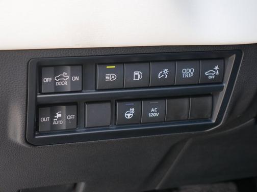 2024 Toyota Tundra CAPSTONE