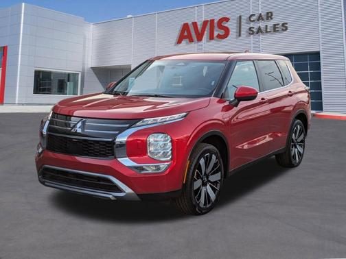 Red Diamond 2025 Mitsubishi Outlander SE S-AWC