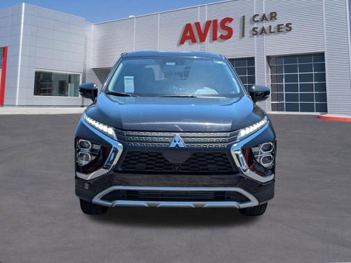 Labrador Black Pearl 2025 Mitsubishi Eclipse Cross SE