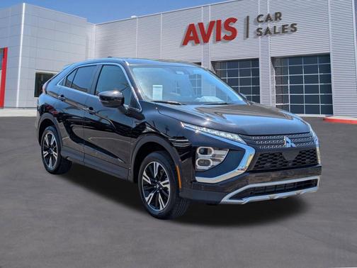 Labrador Black Pearl 2025 Mitsubishi Eclipse Cross SE