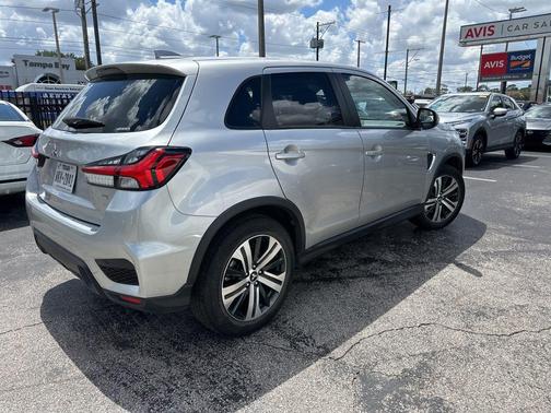 Alloy Silver Metallic 2025 Mitsubishi Outlander Sport SE