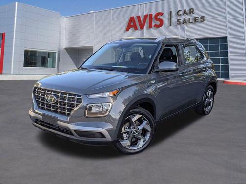 2025 Hyundai VENUE SEL